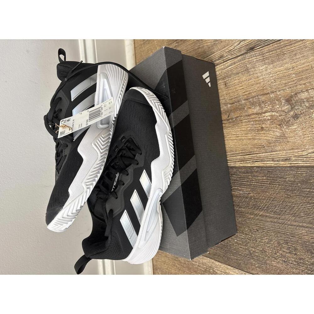 New Adidas womens size 7.5  Black and White Lacrosse Shoes